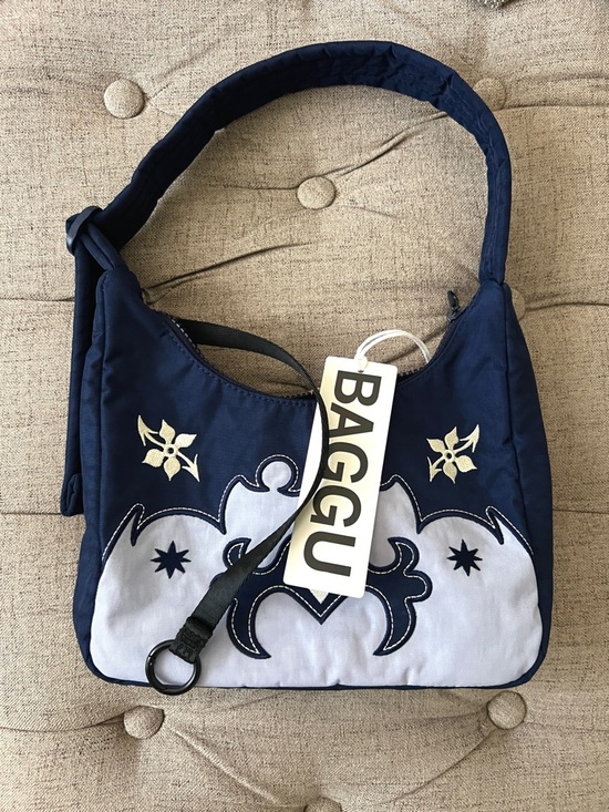 BAGGU Handbags - NWT BAGGU Mini Nylon Shoulder Bag in Western Appliqué